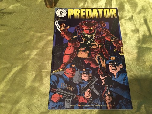Dark horse comics - comics, predator