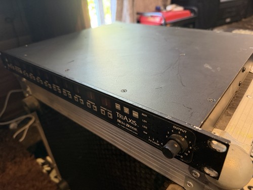 Mesa boogie triaxis rackmount - mesa,