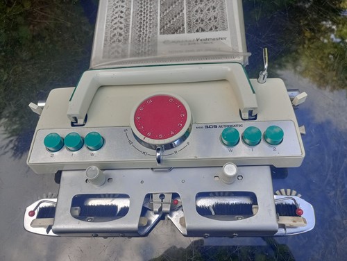 Knitmaster 305 automatic - 305,