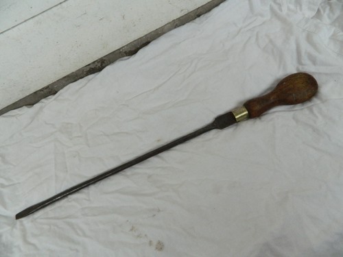 Large ww2 military - w, clay