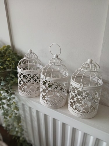 Lovely set rustic white - of,