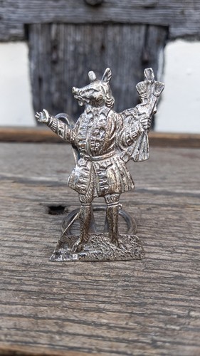 Trusty servant winchester - trusty, servant,