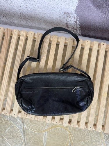 Mandarina duck black leather - black,
