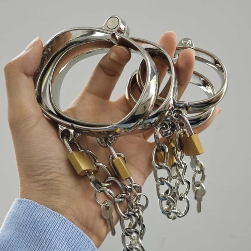 Lockable metal handcuffs - ,
