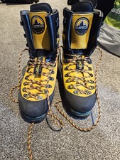 La Sportiva Nepal Extremes UK