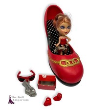 Barbie 2008 - Peek-A-Boo