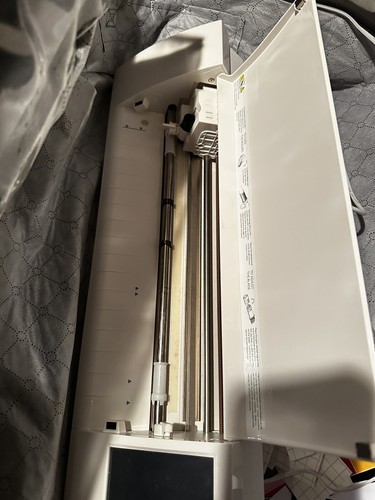 Silhouette cameo machine - 2,