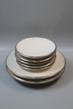 Dinner and side plates