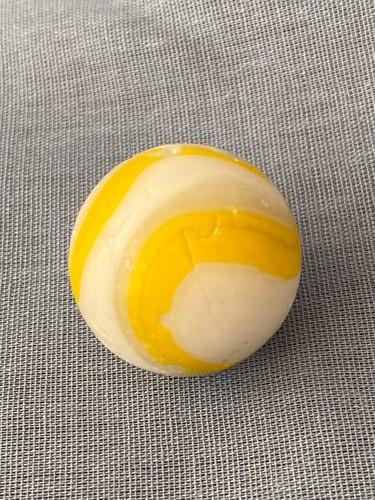 Vintage large yellow and - large, white