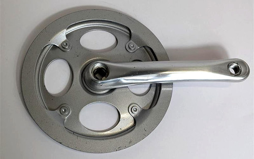 Single chainring crankset with - chainring,