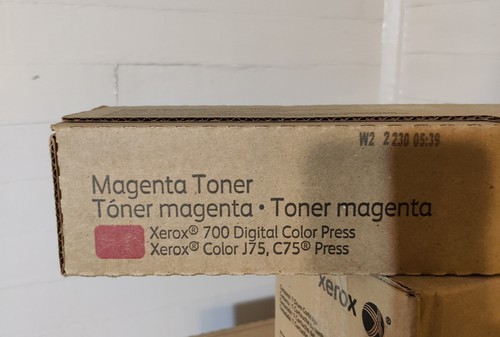 Xerox magenta toner - magenta,