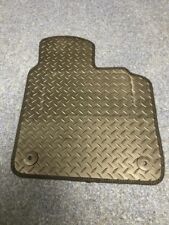 TOYOTA YARIS HYBRID (14 on) (2 Clip) RUBBER DRIVERS FLOOR CAR MAT TAILORED