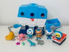 Octonauts Transforming Gup I With Barnacles and Kwazii and Accessories