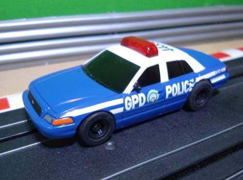 Micro scalextric slot car - scalextric,