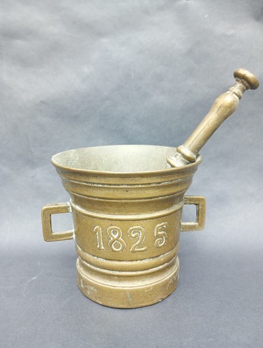 1825 brass apothecary pestle - brass,