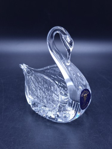 Tutbury crystal swan - tutbury,