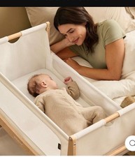 Snuz POD5 Bedside Crib 3in 1 Bedside Crib with Mattress and Toys (used)