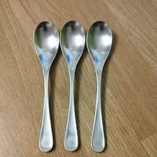 3 Teaspoons Oneida Alveston Robert Welch Stainless Steel Satin Finish 13.4cm