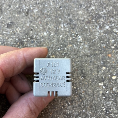 Alfa romeo relay 60542693 - 60542693, 75