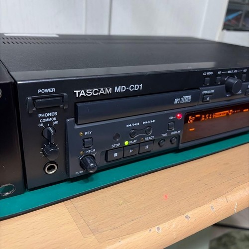 Tascam cd1 professional cd - md-cd1,