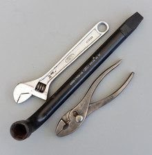 Set 3 Vintage FORD Spanner Wrench Slip Joint Pliers Wheel Tyre Wrench Brace