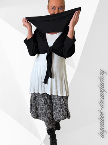 Layered look short - look, bolero