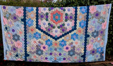 Vintage Hand-Sewn Patchwork Throw Double Bedspread Cover Pink Violet Blue Floral