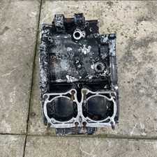 yamaha rd350 rd 350 engine cases crank housing case 1WT YPVS rz rz350 used 