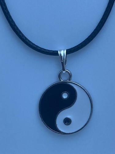 Yin yang charm - yin, /yang/charm