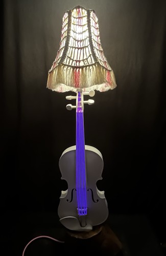 Upcycled violin table lamp - violin, led