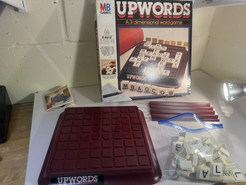 Upwords board game games - upwords,