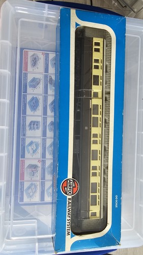 Airfix gwr auto coach used - gwr,