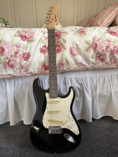 Rockburn electric guitar - electric,