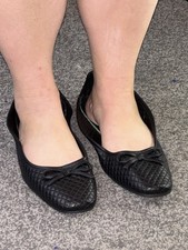 Black Flat Square Toe