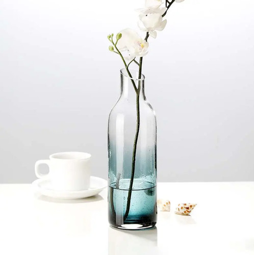 Minimalist blue tinted glass - minimalist,