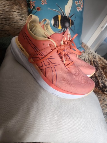 Ladies asics gel trainers - gel,