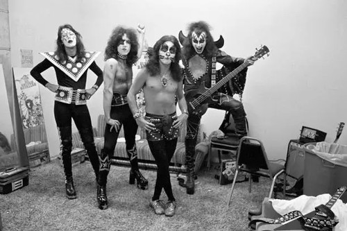 Guitarist ace frehley paul - guitarist,