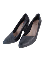 Clarks Womens Block Heel Court