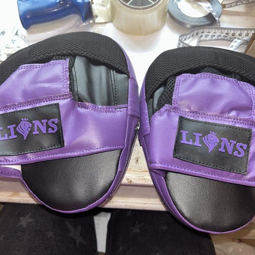 Boxing pads focus hook - focus,