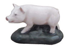 RARE ROYAL DOULTON PIGLET HN