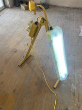 Faithfull SLFWL Plasterers Folding Light 110 Volt 2 x 18 Watt