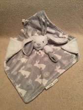 Blankets and Beyond White &