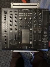 Pioneer DJM 2000 nexus With