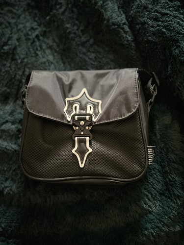 Trapstar messenger bag black - messenger,