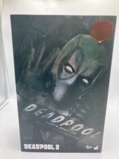 Deadpool 2 Figure Hot Toys MMS505 1/6 Action Figure (Dusty Version) Exclusive