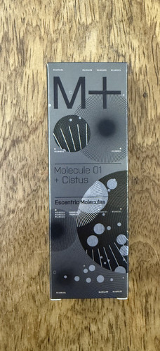 Escentric molecules molecule - molecules,