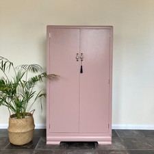 Painted Oak Compactum