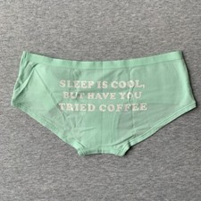 Gilly Hicks Graphic Slogan