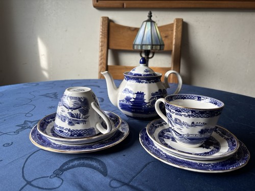Ringtone vintage tea set - vintage,