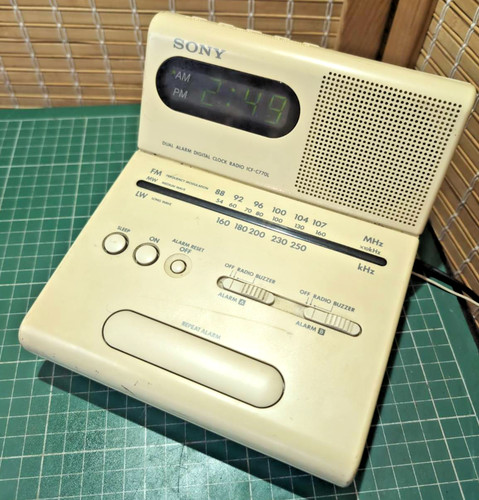 Vintage sony icf c770l - sony,